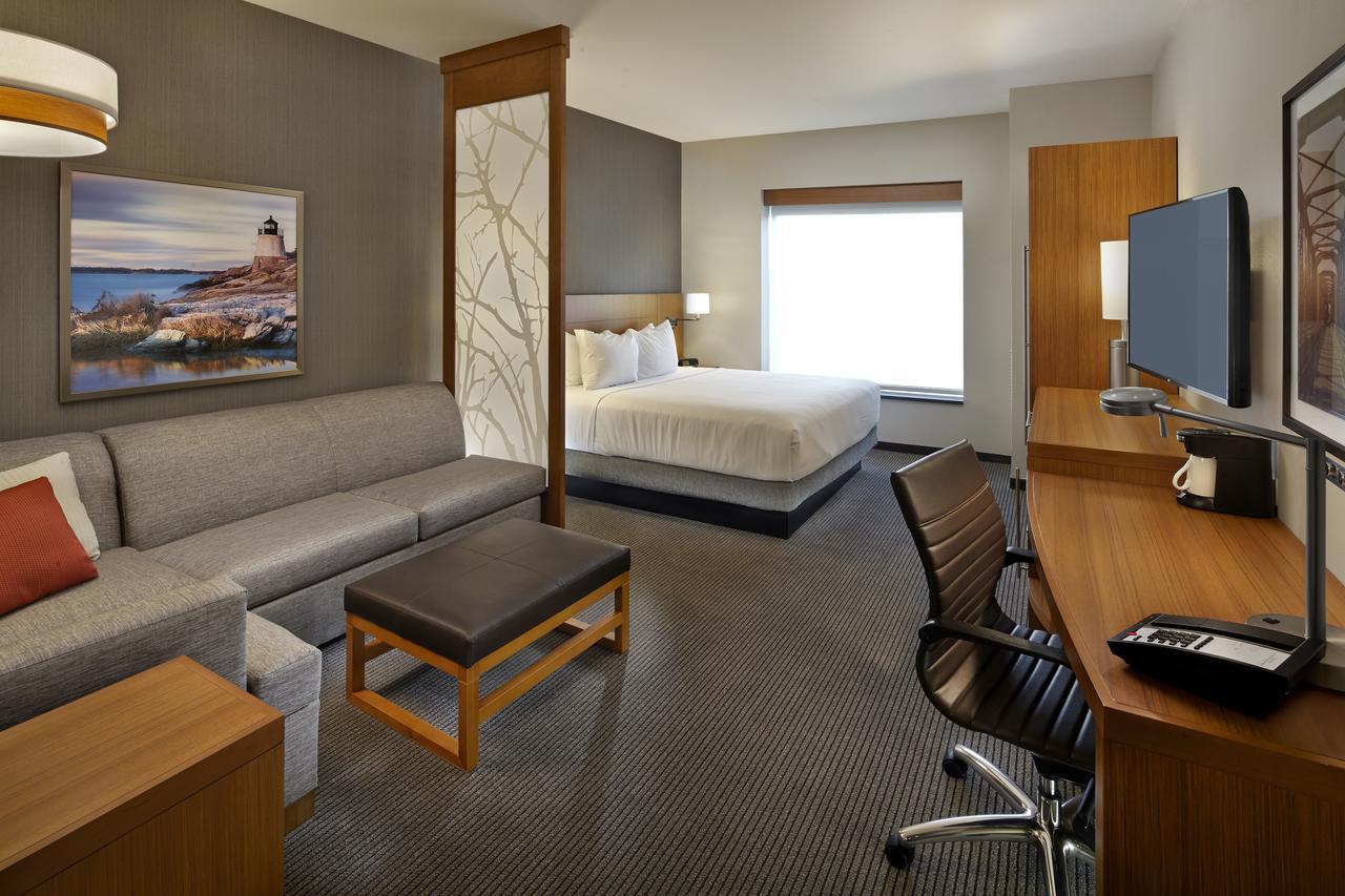 Hyatt Place Warwick/Providence Airport Exterior foto